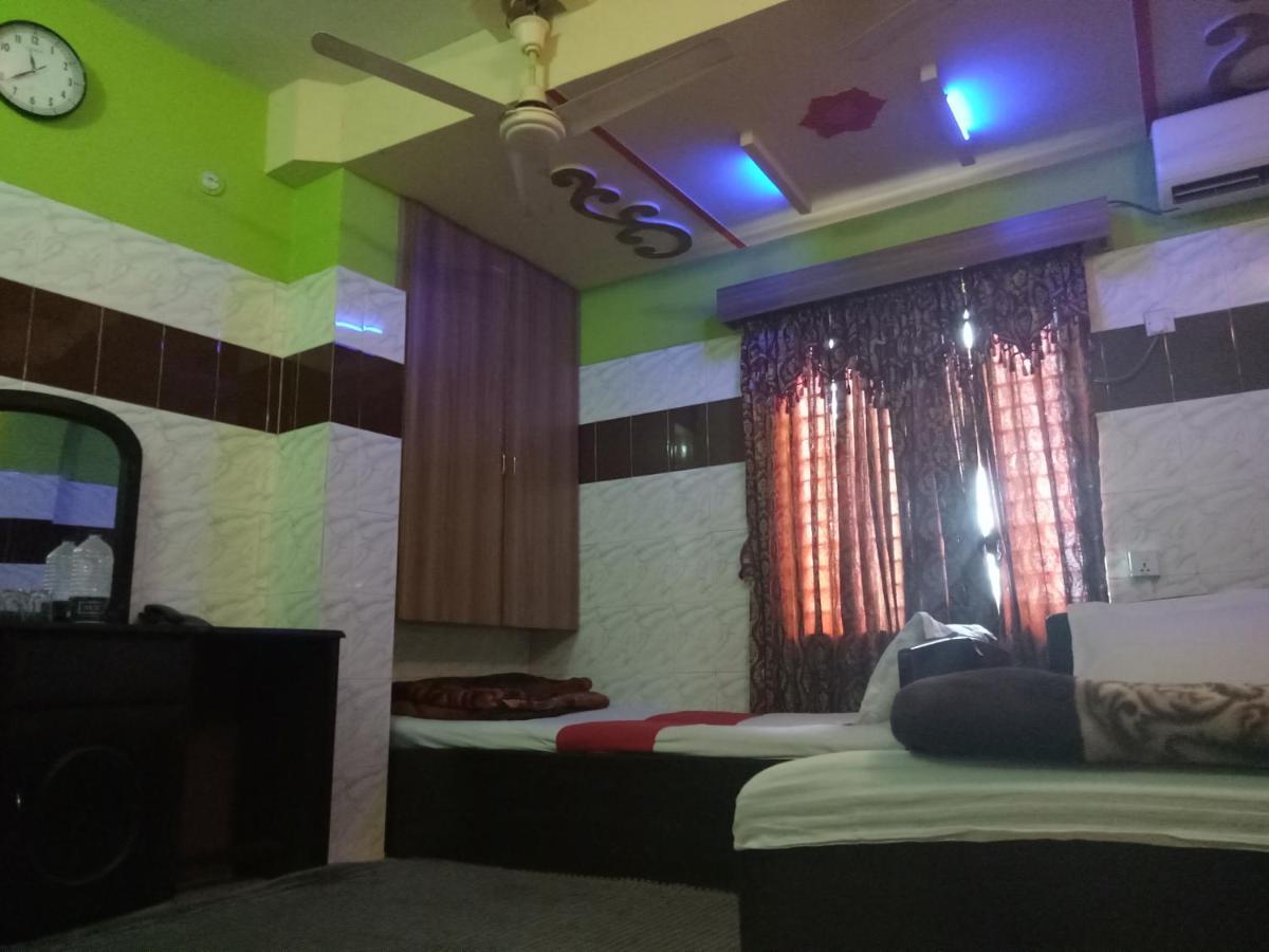 Hotel Hilton City Chittagong Buitenkant foto